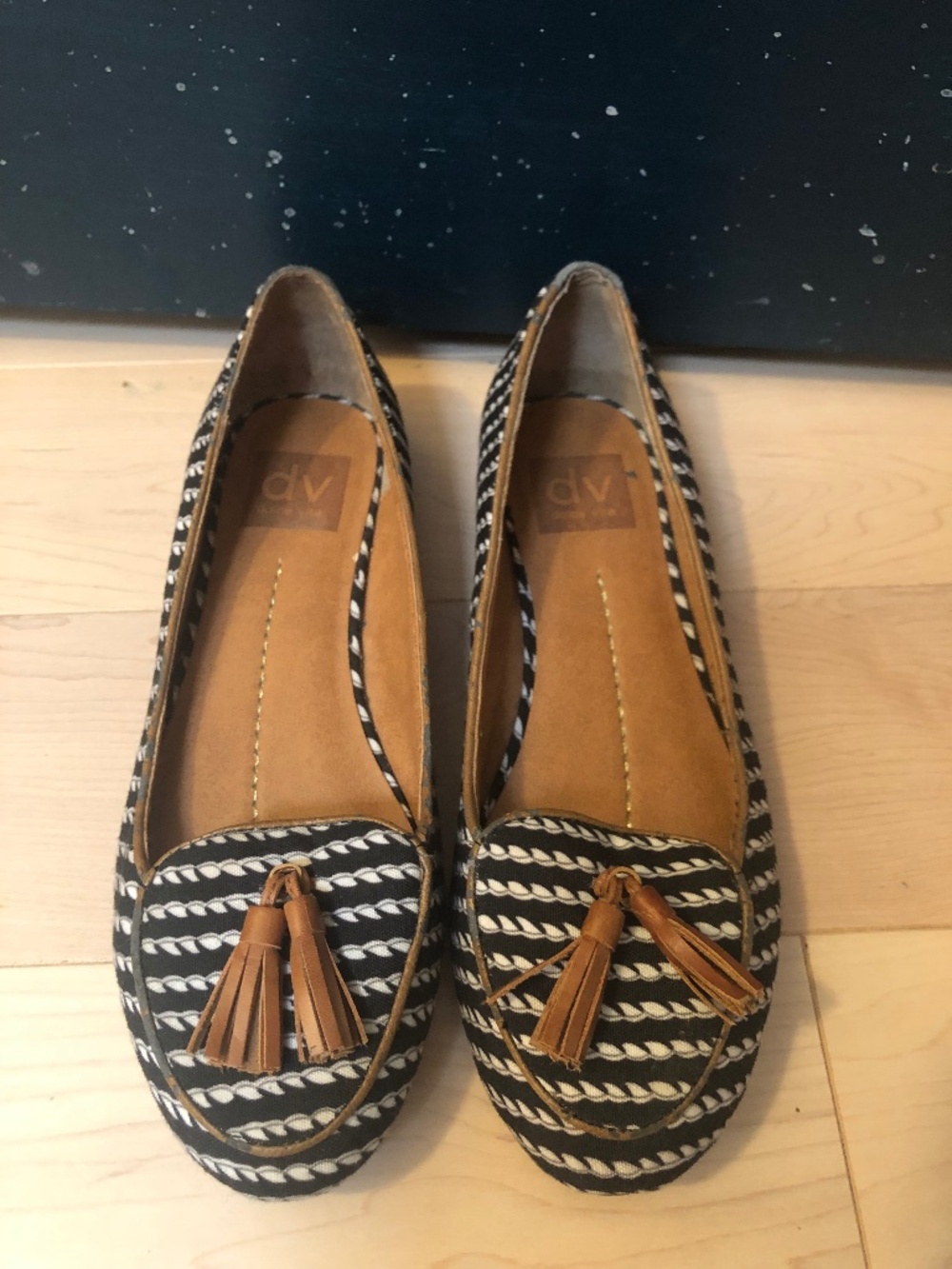 DV by Dolce Vita Misaki Black and White Striped Women's Shoes Size 6.5